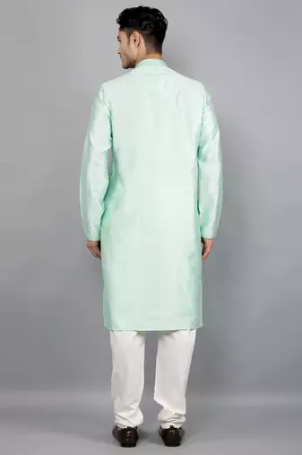  embroidered sequinned kurta set