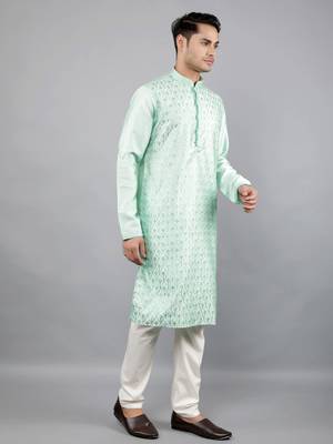 embroidered sequinned kurta set 3