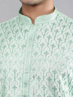  embroidered sequinned kurta set 4