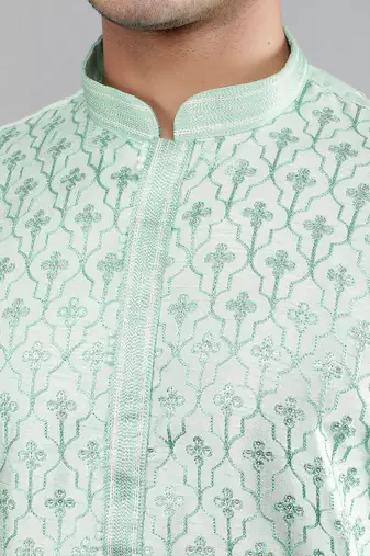  embroidered sequinned kurta set
