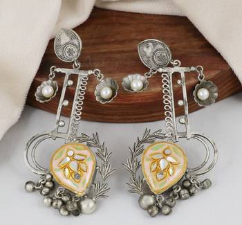 Black oxidize meenakari earrings 1