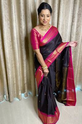 Multy color silk blend saree with blouse 1