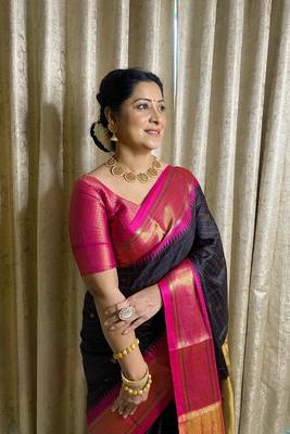 Multy color silk blend saree with blouse 3