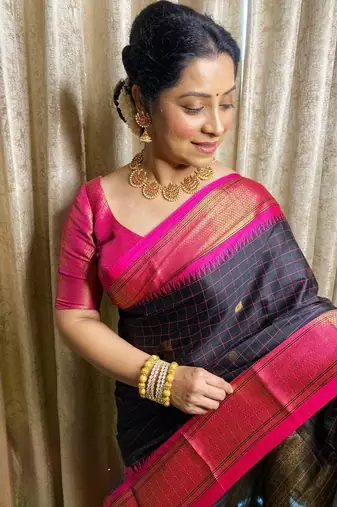 Multy color silk blend saree with blouse