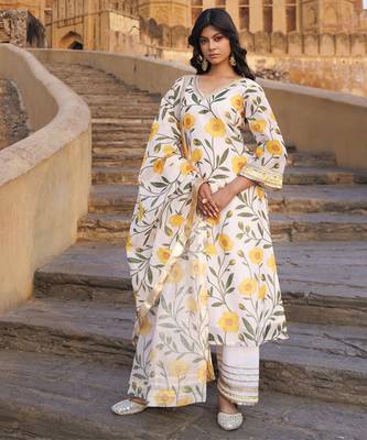 Off-white & yellow floral printed chanderi kurta set 1