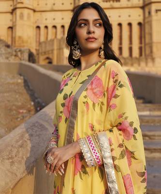 Yellow floral printed chiffon kurta set 4