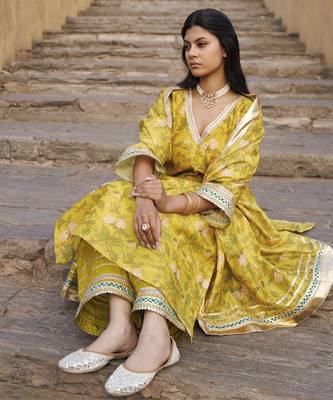 Olive yellow chanderi kurta set 3