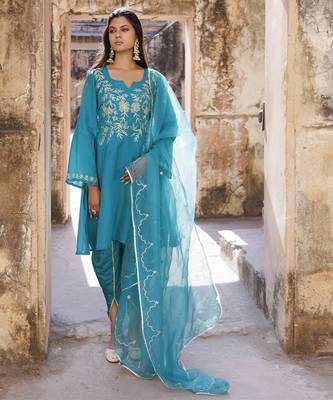 Green embroidered dhoti set 1