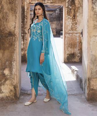 Green embroidered dhoti set 2