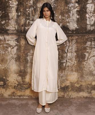 Ivory crepe co ord set 3