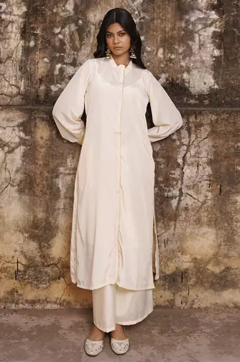 Ivory crepe co ord set