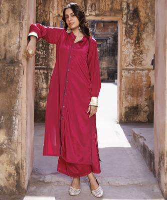 Wine crepe co ord set 1