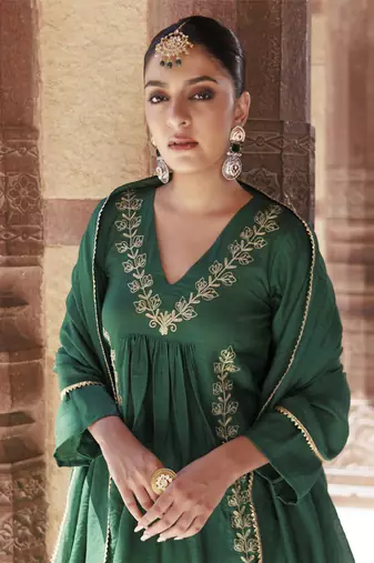 Green chanderi aari embroidered suit set