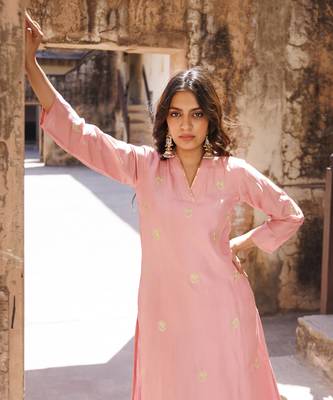 Pink uppada silk aari embroidered kurta set 2