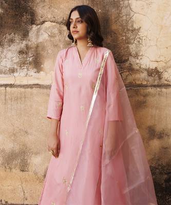 Pink uppada silk aari embroidered kurta set 5