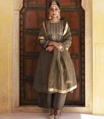 Green upadda silk aari embroidered kurta set