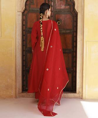 Red chanderi aari embroidered anarkali set 3