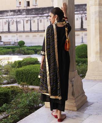 Black gota patti work dupion silk kurta set with bandhani printed dupatta 3