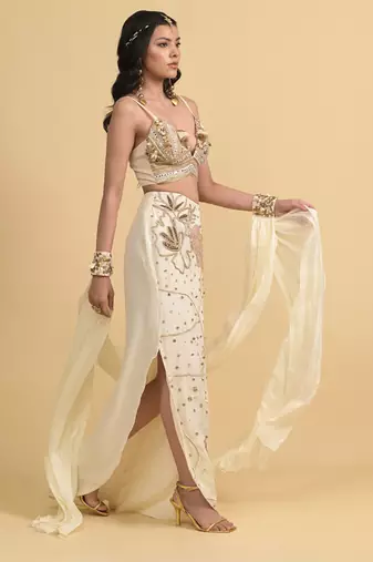 Ivory sequins work georgette skirt set