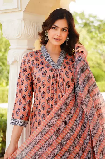 Women peach rayon blend ethnic motifs printed straight kurta trousers with dupatta