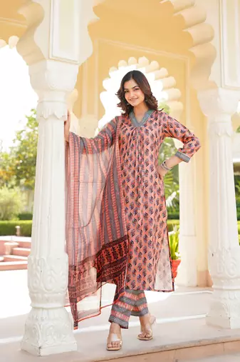Women peach rayon blend ethnic motifs printed straight kurta trousers with dupatta