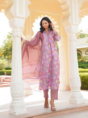 Women purple rayon blend floral printed straight kurta trousers with dupatta 3