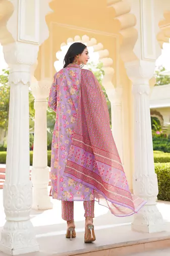 Women purple rayon blend floral printed straight kurta trousers with dupatta