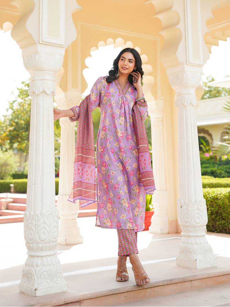 Women purple rayon blend floral printed straight kurta trousers with dupatta