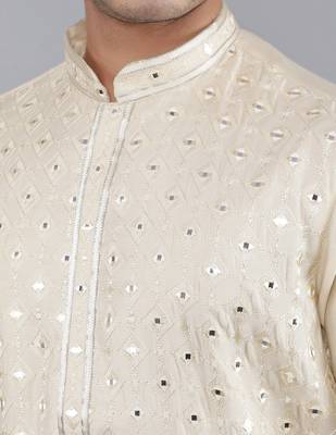  embroidered sequinned kurta set 4