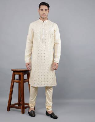  embroidered sequinned kurta set 5