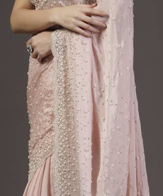 Pink embellished pearl hand embroidered chiffon saree with unstitched blouse sets of 2 2