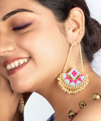 Blush glow chandbaali 1