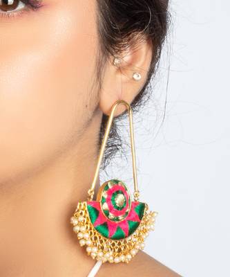 Green ivy chaand baali earrings 3