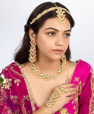 Mint petal & lotus pink embroidered haldi necklace set 1