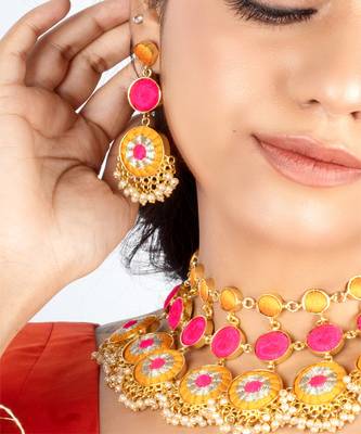 Mustard bloom silk thread embroidered necklace set 4