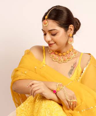 Sunset bloom silk embrodiered necklace set for haldi 2