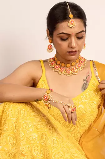 Sunset bloom silk embrodiered necklace set for haldi