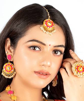 Golden daffodil mustard & pink silk thread embroidered necklace set for pre-wedding 2