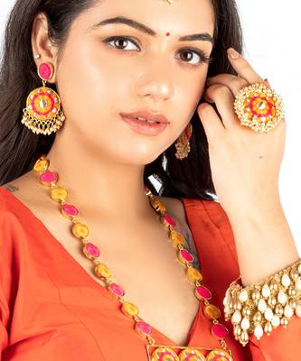 Golden daffodil mustard & pink silk thread embroidered necklace set for pre-wedding 4
