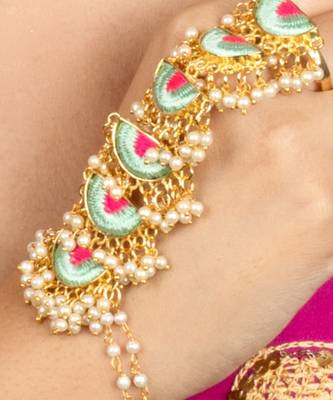 Mint sparkle haathphool 1