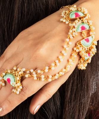 Mint wave haathphool in silk thread embroidery for pre-wedding occasions. 3
