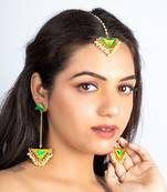 Green spark maang tikka