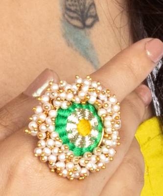 Zest bloom lime green & yellow ring 1