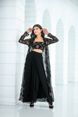 Black slit dhoti with jacket 3