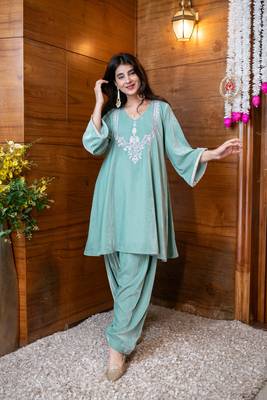 Velvet mint embroidered co-ord set 5