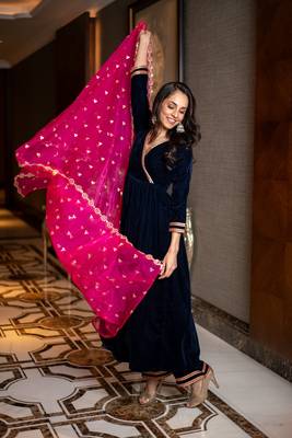 Velvet royal blue and pink overlap kurta set 3