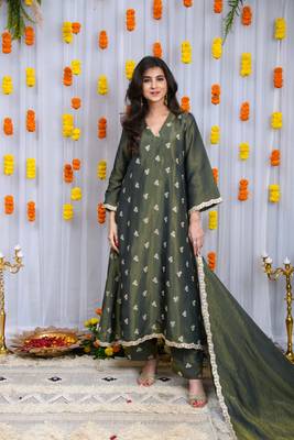Green golden tissue a line kurta set 3