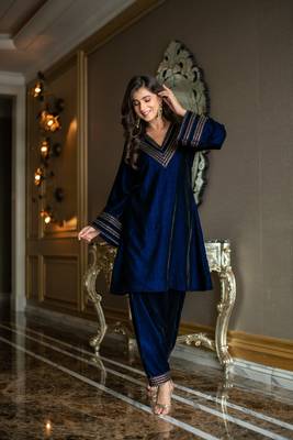 Velvet royal blue co-ord set 4