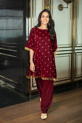 Velvet maroon sequin co-ord set 5