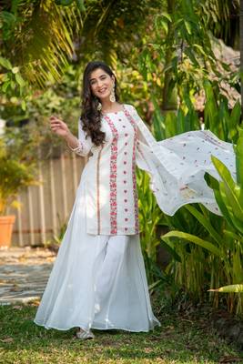 White and red heavy resham thread embroidery 3